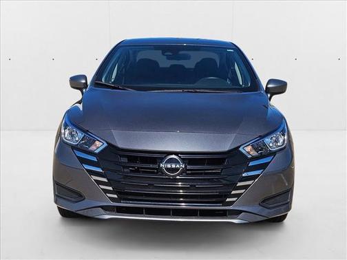 2023 Nissan Versa 1.6 SV