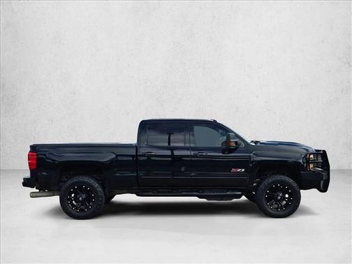 Black 2018 Chevrolet Silverado 2500 LTZ