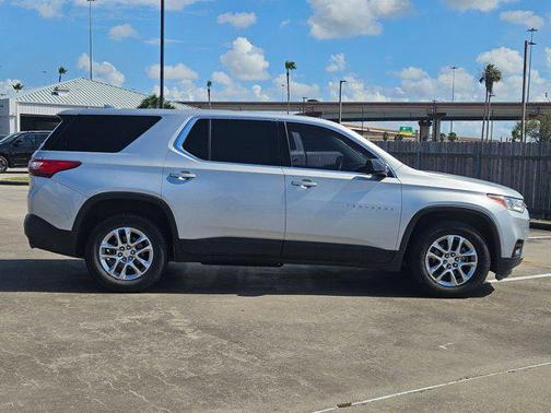 2019 Chevrolet Traverse LS