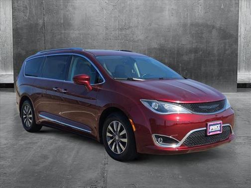 2019 Chrysler Pacifica Touring-L Plus