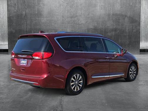 2019 Chrysler Pacifica Touring-L Plus