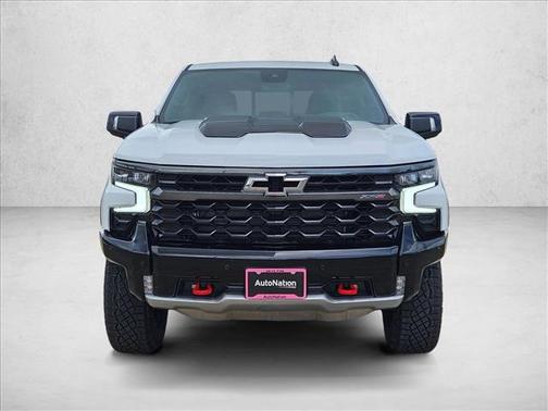 Summit White 2026 Chevrolet Silverado 1500 ZR2