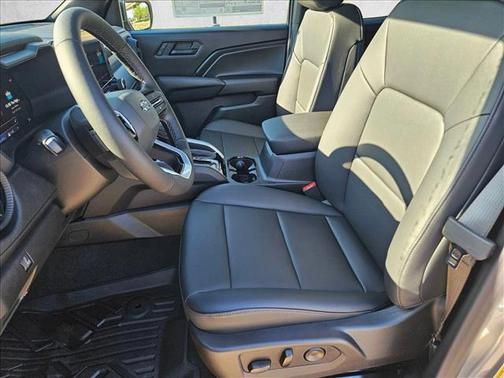 Sterling Gray Metallic 2026 Chevrolet Colorado Trail Boss