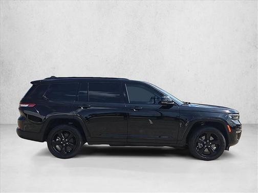 Diamond Black Crystal Pearlcoat 2025 Jeep Grand Cherokee L Limited