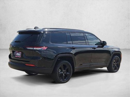 Diamond Black Crystal Pearlcoat 2025 Jeep Grand Cherokee L Limited
