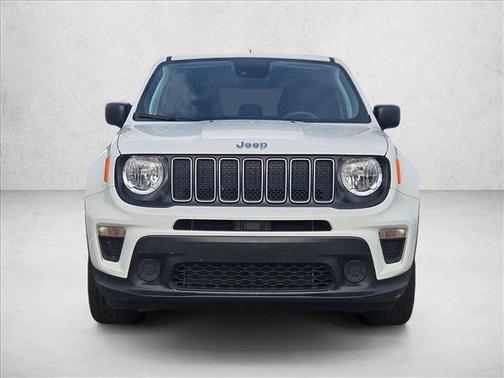 Alpine White Clearcoat 2023 Jeep Renegade Latitude