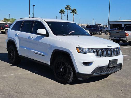 2018 Jeep Grand Cherokee Laredo