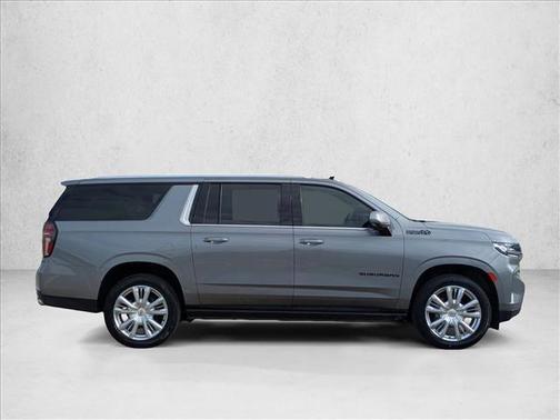 2021 Chevrolet Suburban 4WD High Country