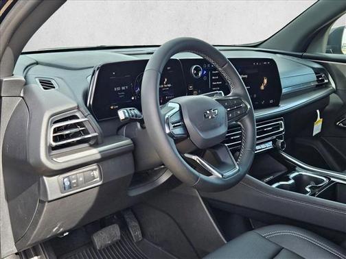 Mosaic Black Metallic 2026 Chevrolet Traverse LT