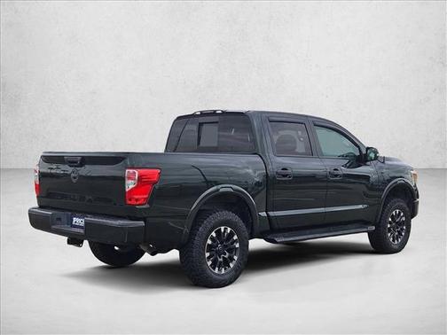 2019 Nissan Titan PRO-4X
