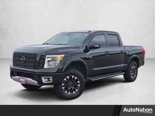 2019 Nissan Titan PRO-4X
