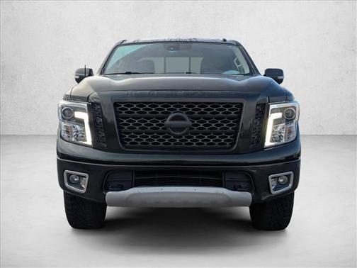 Midnight Pine Metallic 2019 Nissan Titan PRO-4X