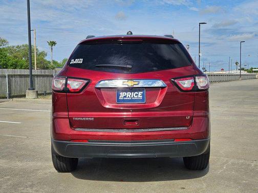 2017 Chevrolet Traverse 1LT