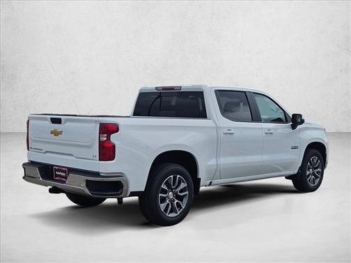 Summit White 2026 Chevrolet Silverado 1500 LT