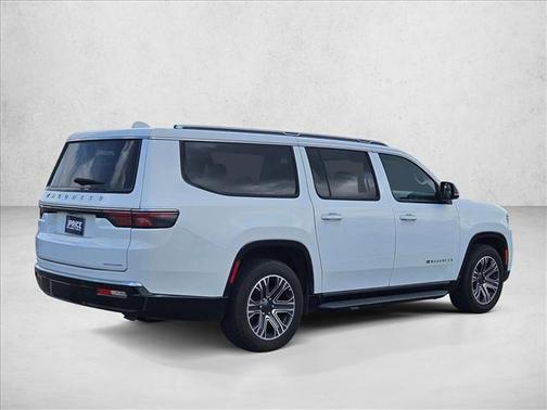 2023 Jeep Wagoneer L Series II 4x4