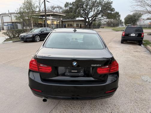 2015 BMW 320 i