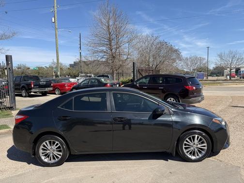 2014 Toyota Corolla LE Plus