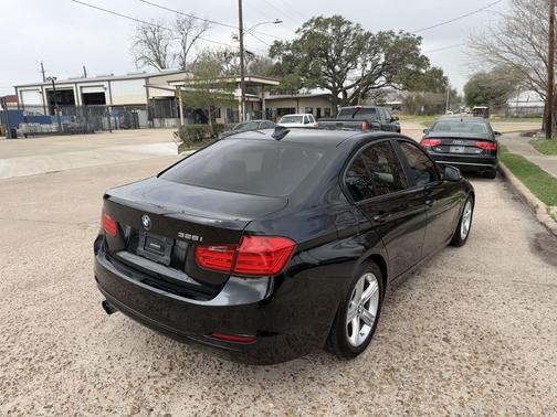 2012 BMW 328 4dr Sdn 328i RWD