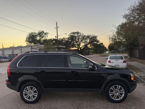 2010 Volvo XC90 3.2