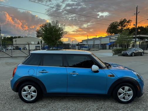 2015 MINI Hardtop Cooper
