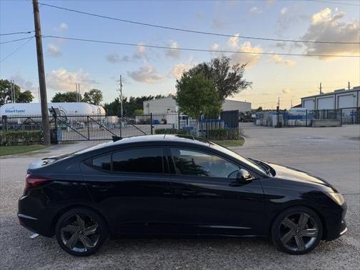 2019 Hyundai ELANTRA Value Edition