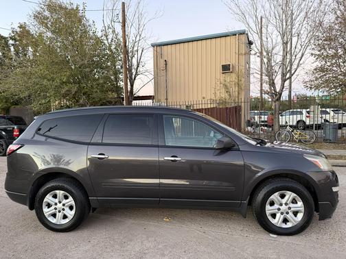 2015 Chevrolet Traverse LS