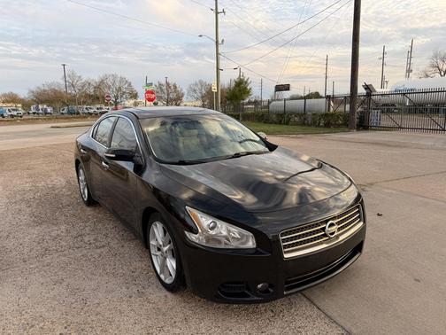 2011 Nissan Maxima SV