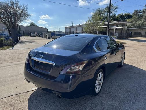 2013 Nissan Maxima SV