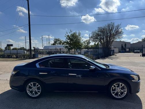 2013 Nissan Maxima SV