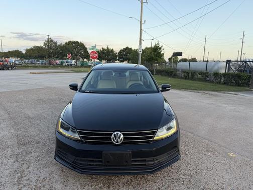 Black 2017 Volkswagen Jetta 1.4T SE