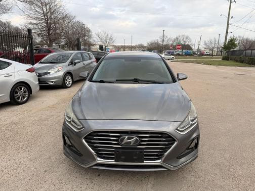2018 Hyundai SONATA SE