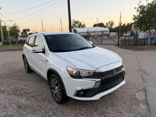 2017 Mitsubishi Outlander Sport 2.0 LE