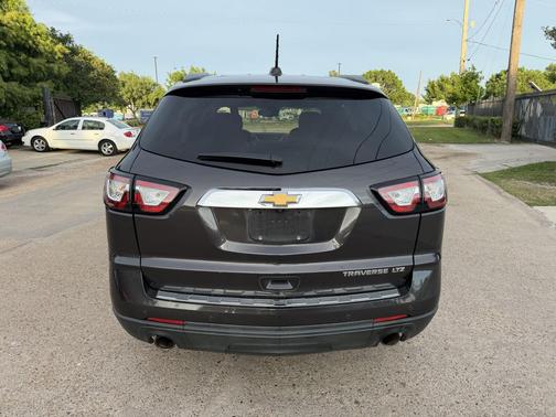 Tungsten Metallic 2016 Chevrolet Traverse LTZ