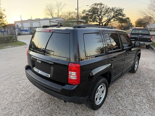 2016 Jeep Patriot Sport
