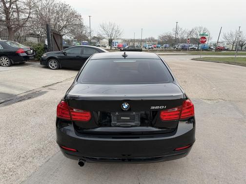 2015 BMW 320 i