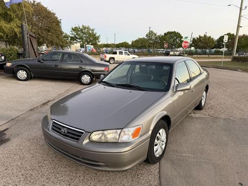 2000 Toyota Camry CE