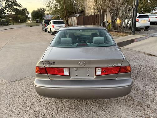 2000 Toyota Camry CE