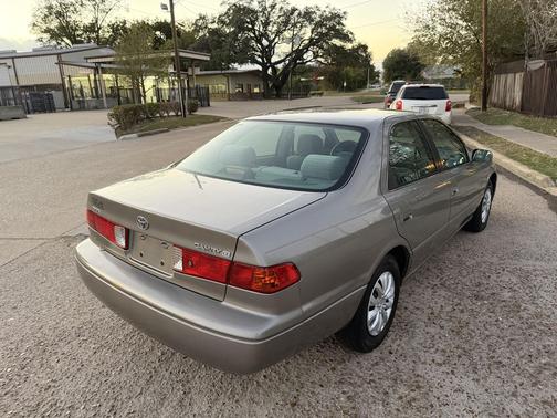 2000 Toyota Camry CE