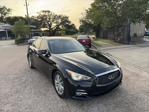 2014 INFINITI Q50 Premium