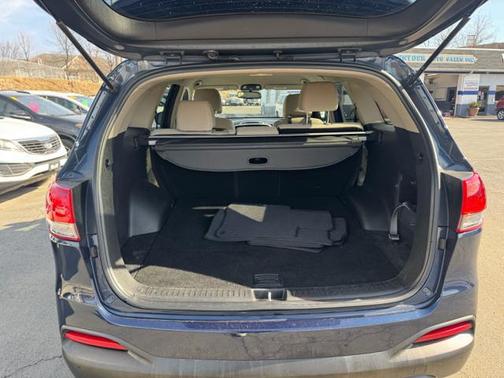 2017 Kia Sorento LX
