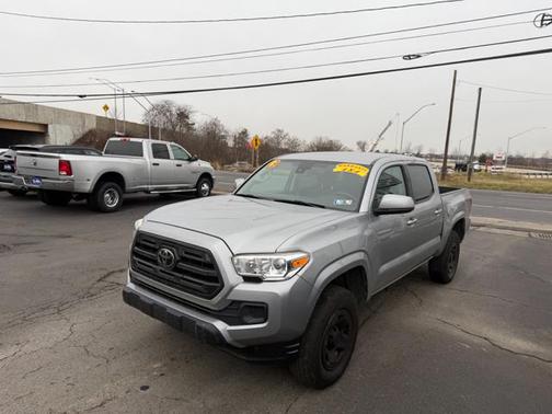 2019 Toyota Tacoma SR