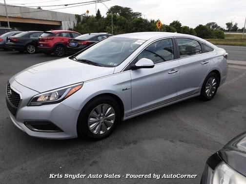 2016 Hyundai SONATA Hybrid SE