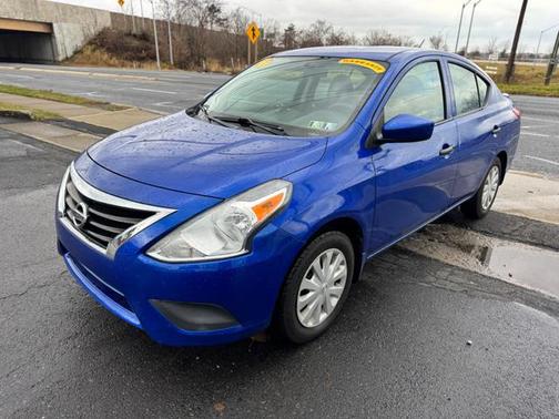 2017 Nissan Versa 1.6 S+