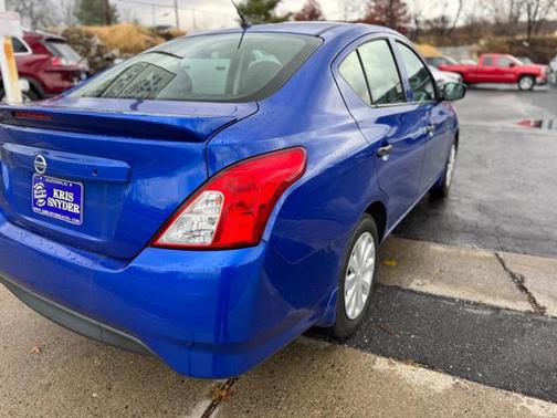 2017 Nissan Versa 1.6 S+