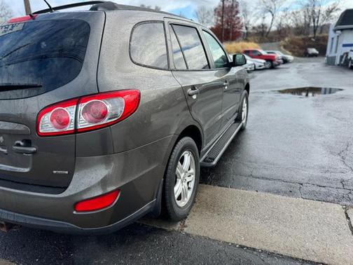 2012 Hyundai SANTA FE GLS