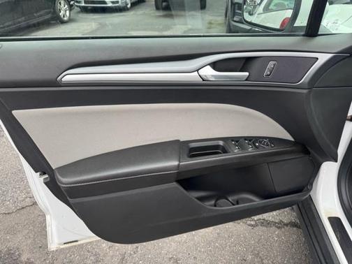 2015 Ford Fusion S