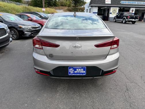 2020 Hyundai ELANTRA Limited