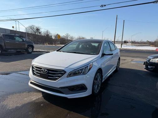 2017 Hyundai SONATA Sport 2.0T