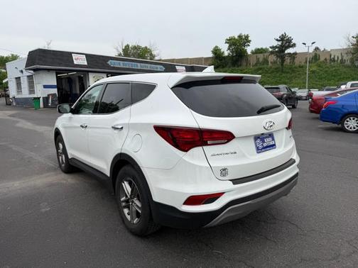 Frost White Pearl 2017 Hyundai Santa Fe Sport 2.4L