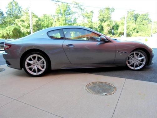 2014 Maserati GranTurismo Sport